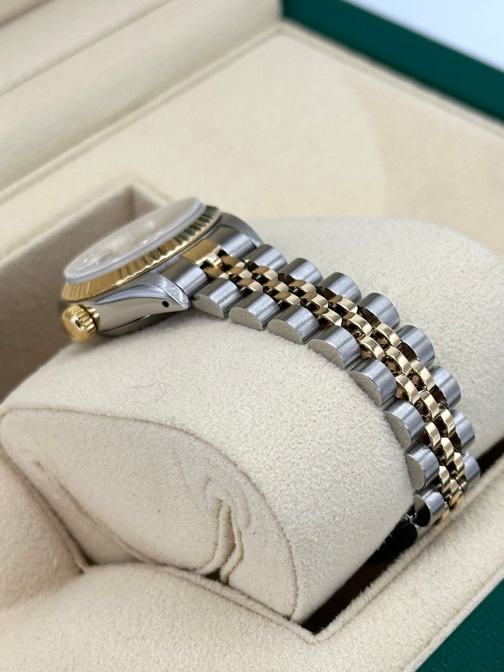 1990 Rolex Lady Datejust 26mm 69173 Two-Tone Jubilee Champagne Dial