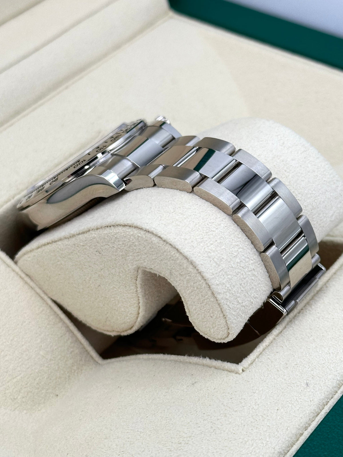NEW 2025 Rolex Daytona 40mm 126509 White Gold Silver Ghost Dial