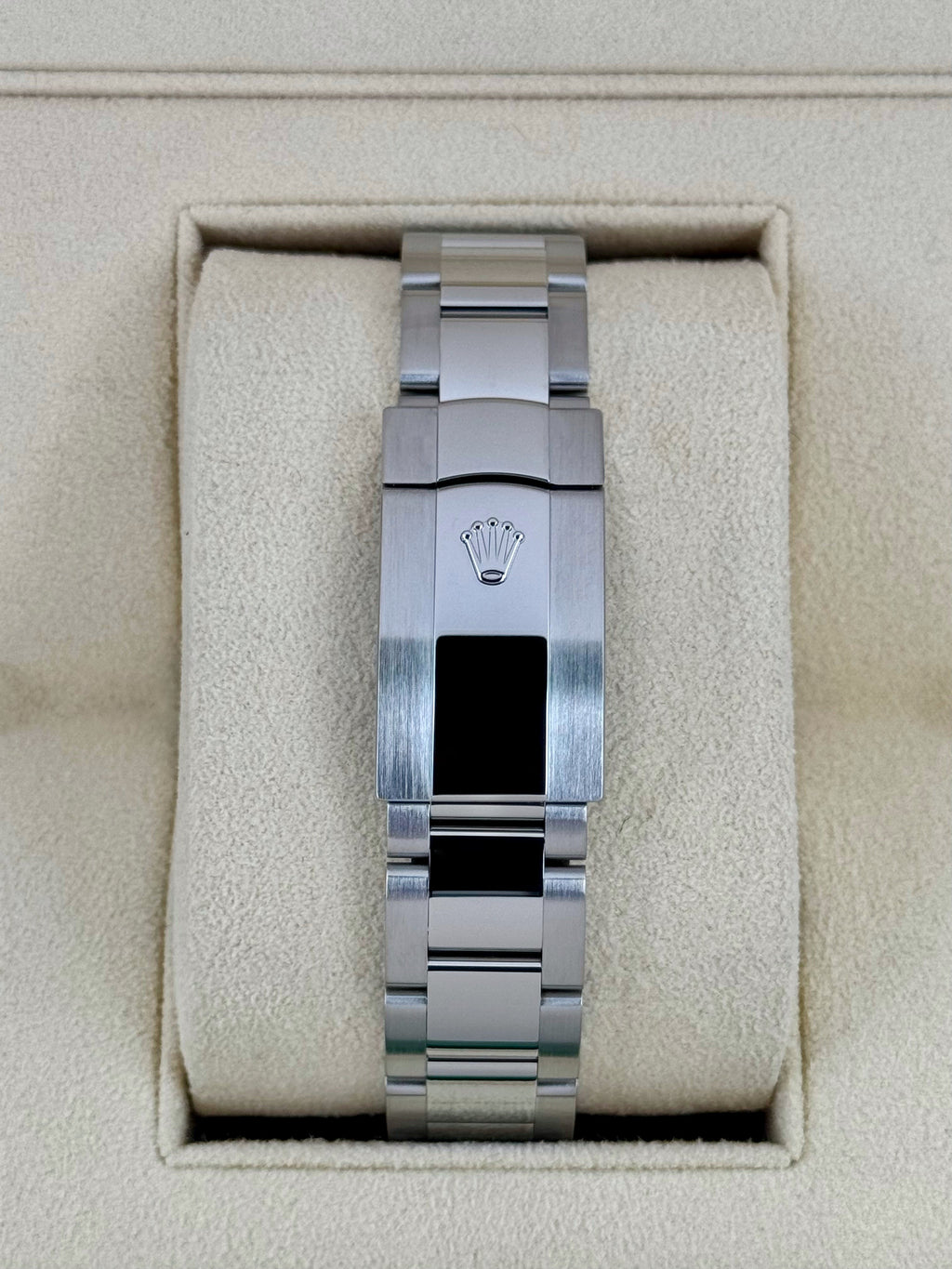 2024 Rolex Datejust 41mm 126334 Stainless Steel Oyster Blue Diamond Dial