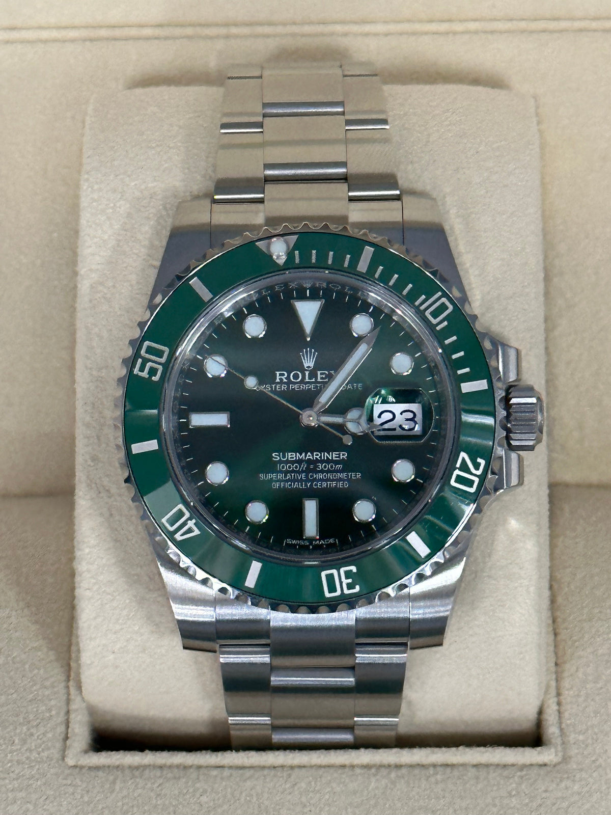 2020 Rolex Submariner "Hulk" 40mm 116610LV Green Dial