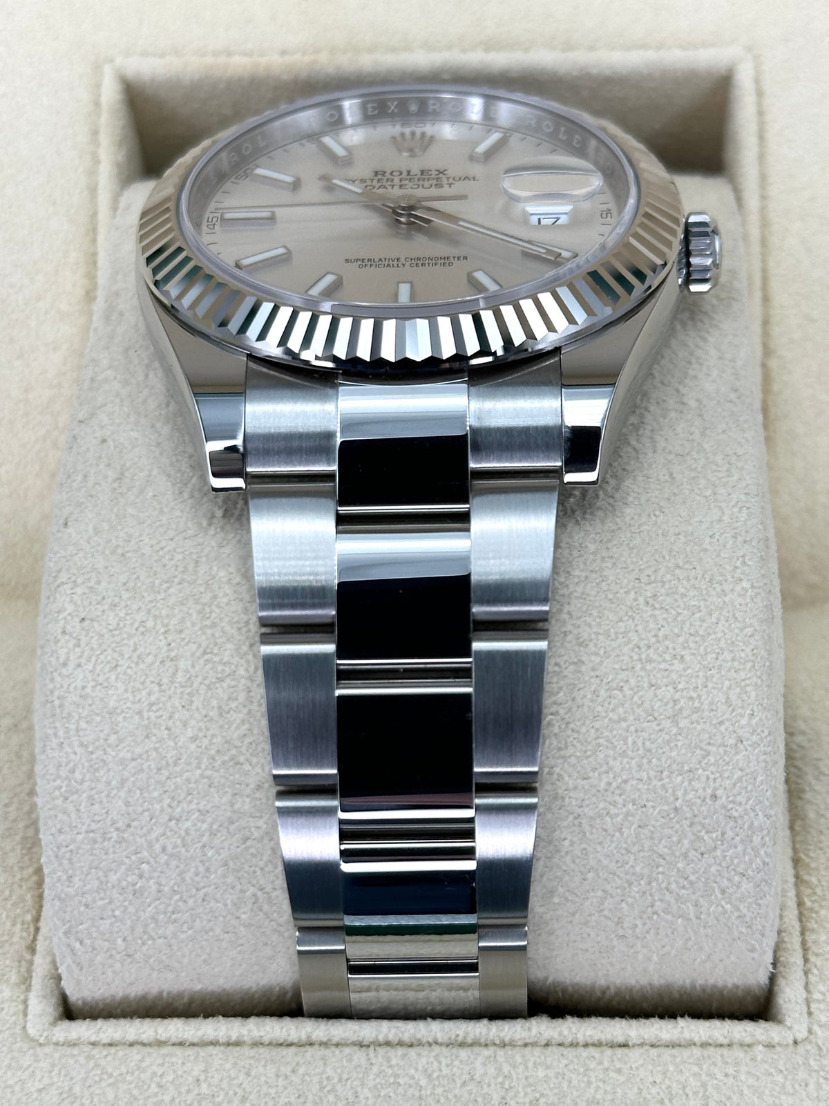 NEW 2024 Rolex Datejust 41mm 126334 Stainless Steel Oyster Silver Dial