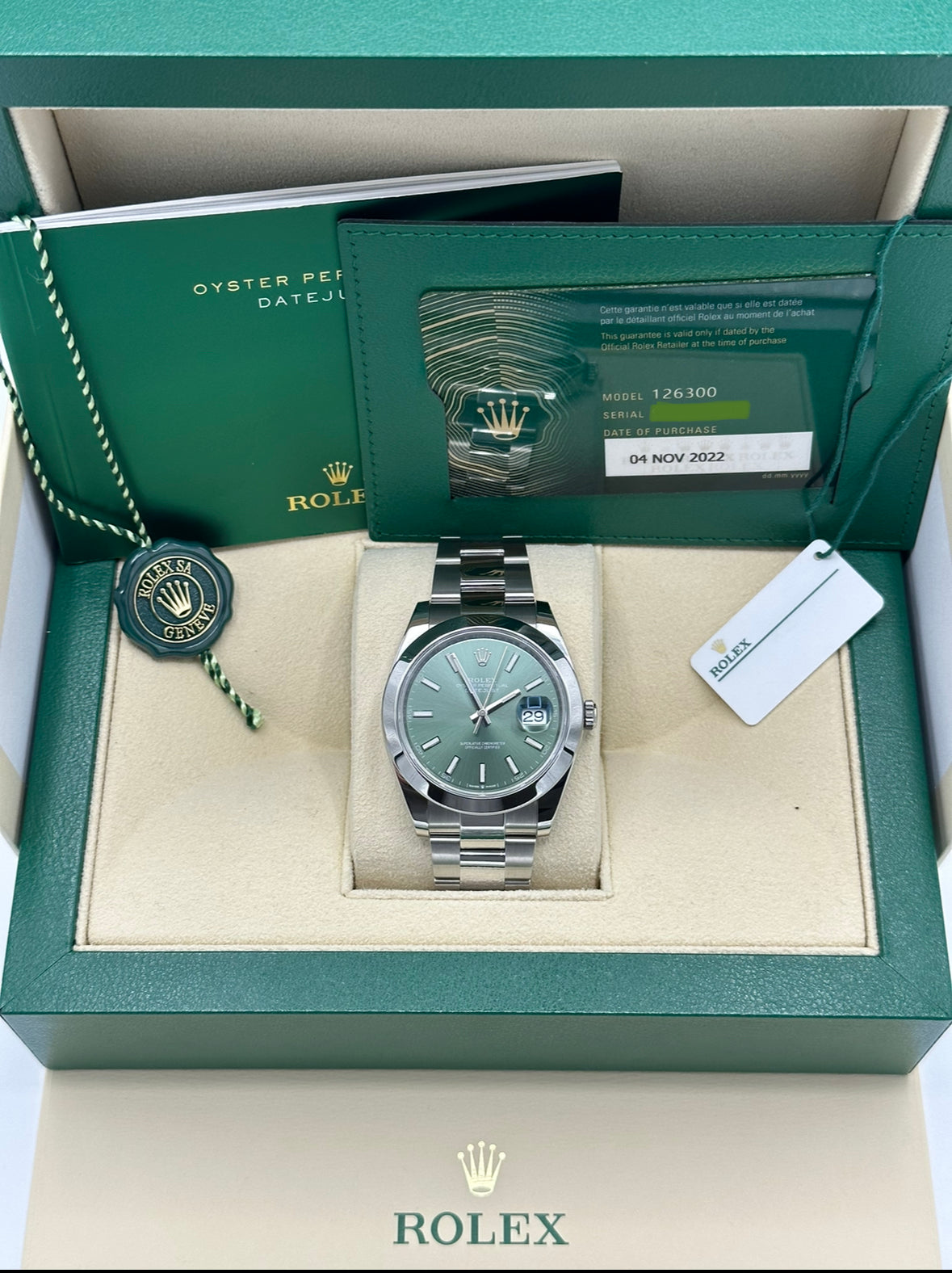 2022 Rolex Datejust 41mm 126300 Oyster Green Dial