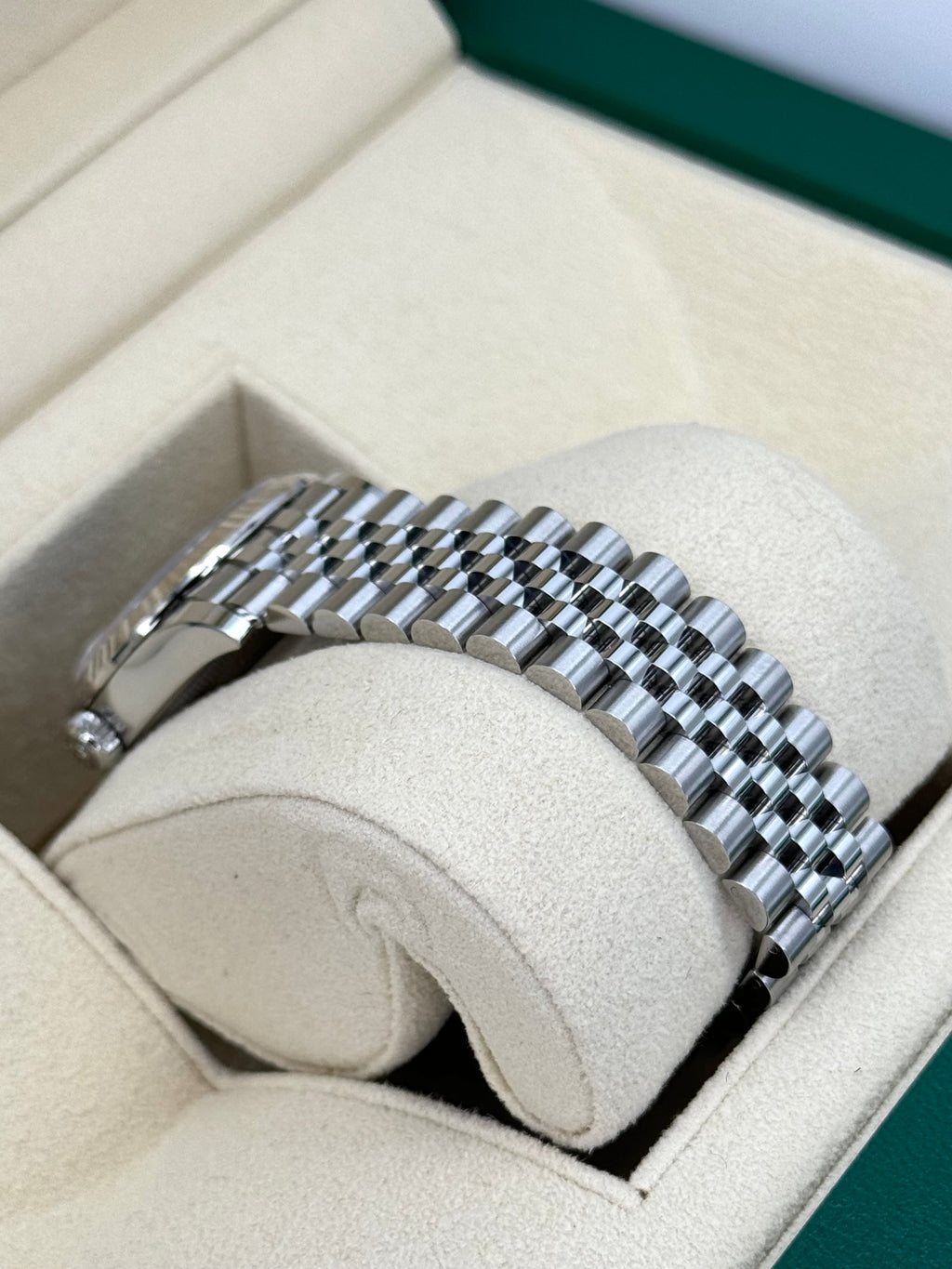 NEW 2025 Rolex Datejust 31mm 278274 Stainless Steel Jubilee Floral Dial