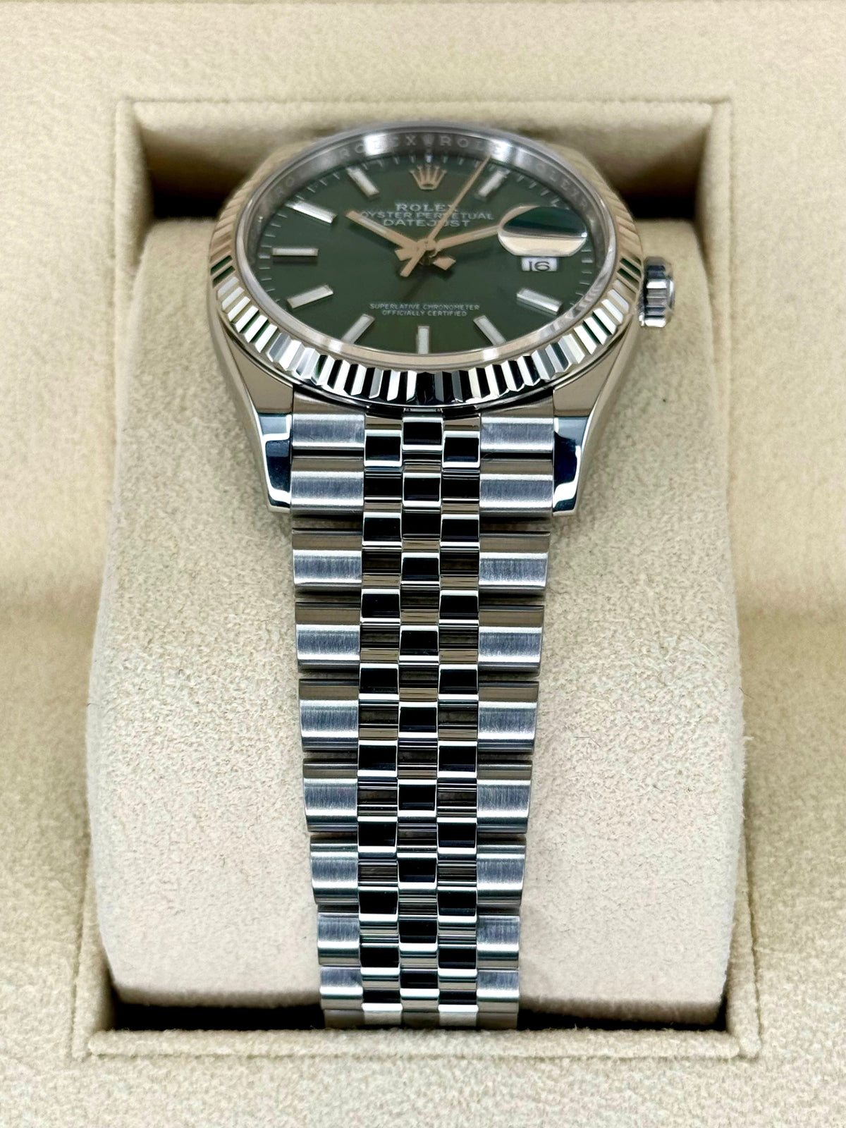 NEW 2025 Rolex Datejust 36mm 126234 Jubilee Green Dial