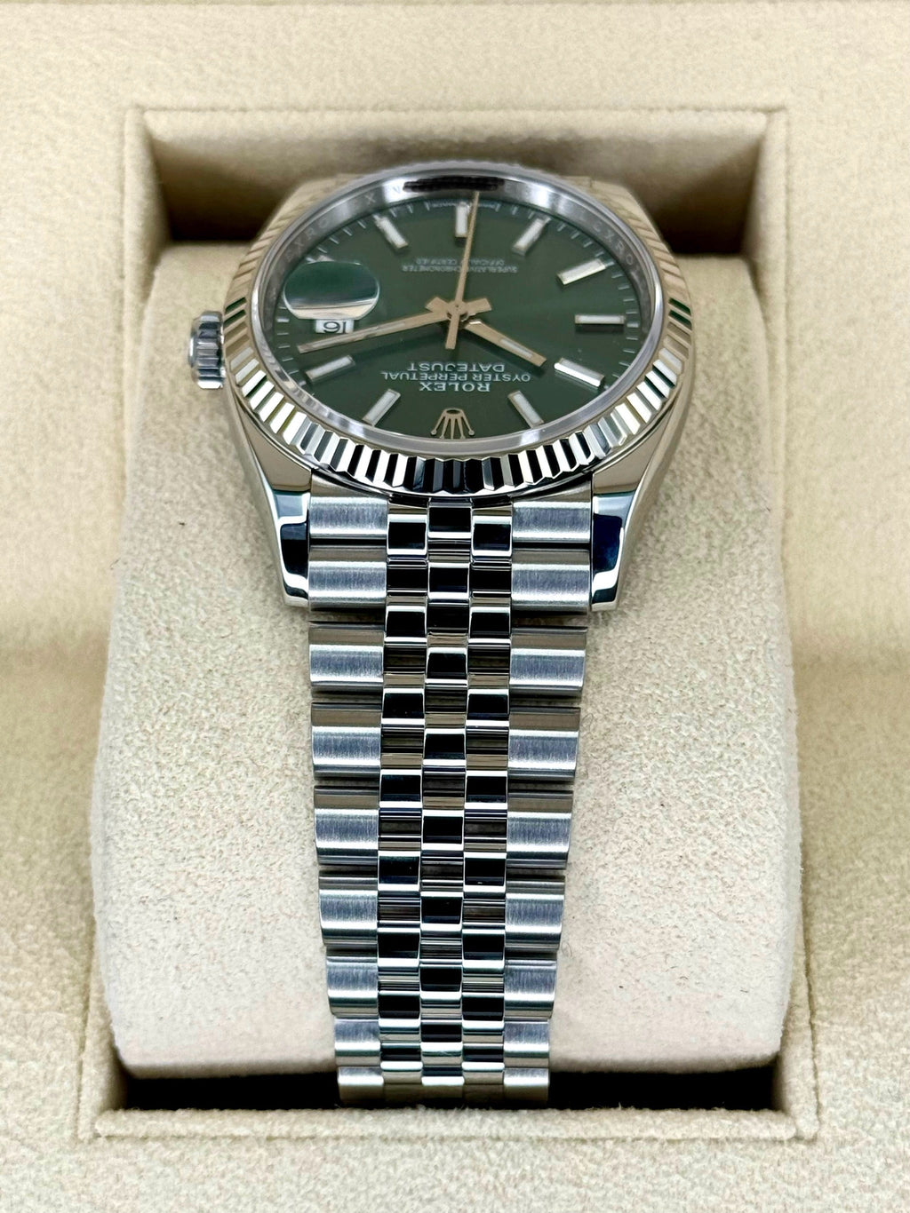 NEW 2025 Rolex Datejust 36mm 126234 Jubilee Green Dial