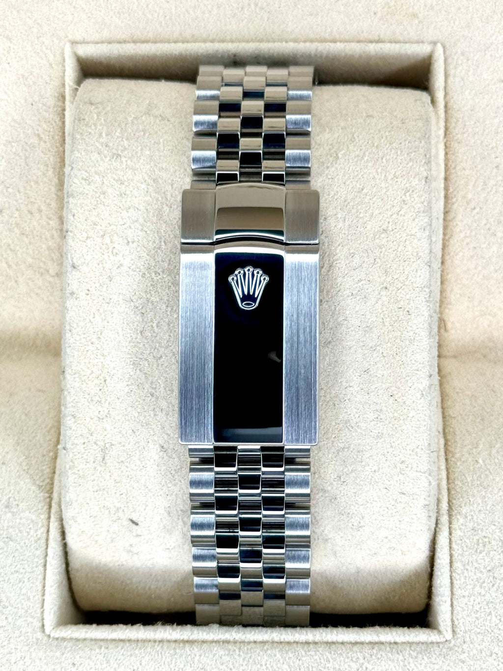 2020 Rolex Datejust 41mm 126334 Stainless Steel Jubilee Black Diamond Dial