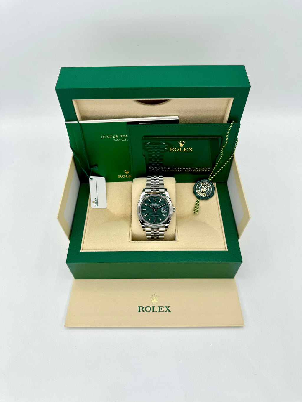 NEW 2024 Rolex Datejust 41mm 126300 Jubilee Green Motif Dial