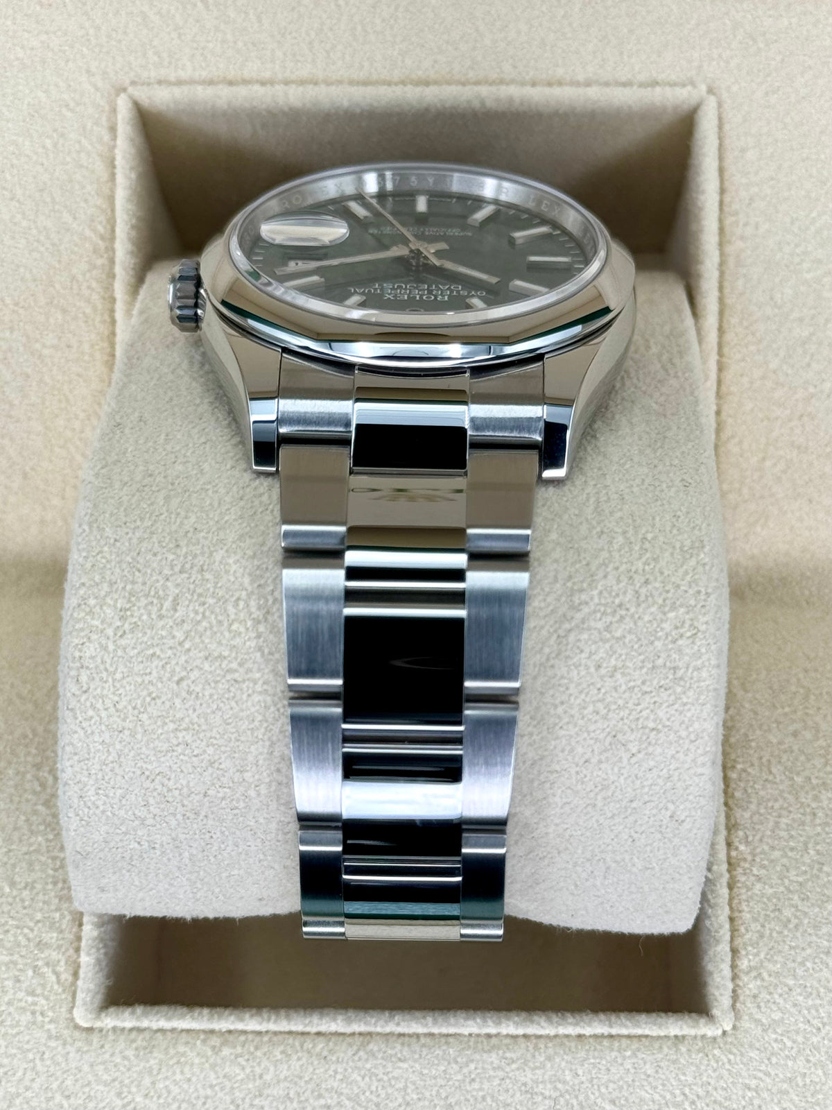 NEW 2023 Rolex Datejust 36mm 126200 Mint Green Dial