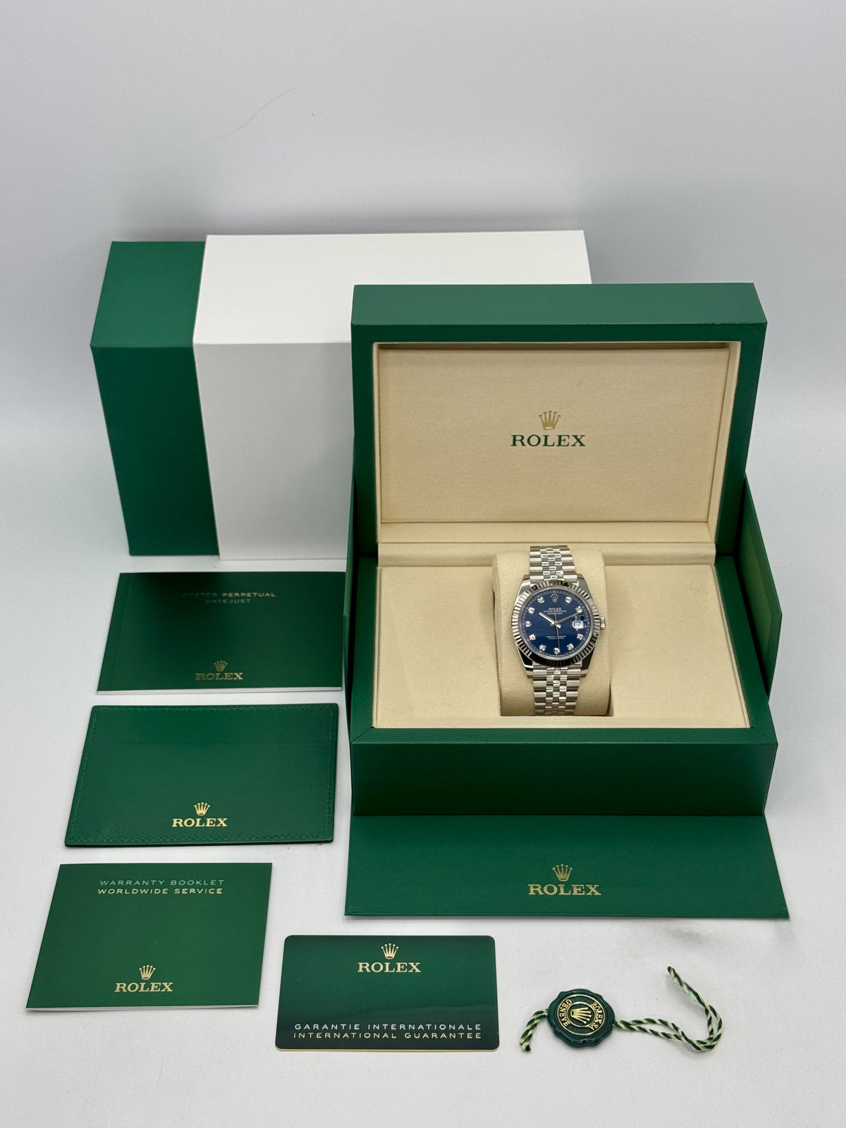 NEW 2026 Rolex Datejust 41mm 126334 Stainless Steel Jubilee Blue Diamond Dial