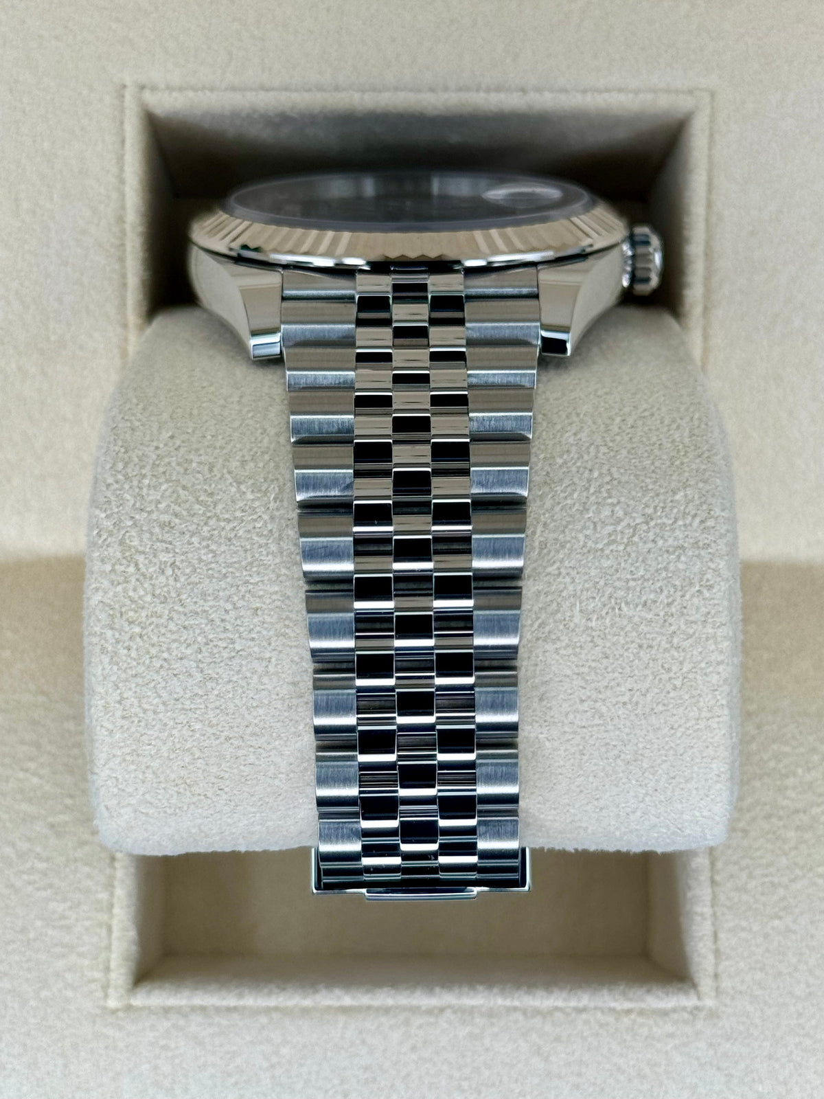 NEW 2025 Rolex Datejust 41mm 126334 Jubilee Black Diamond Dial