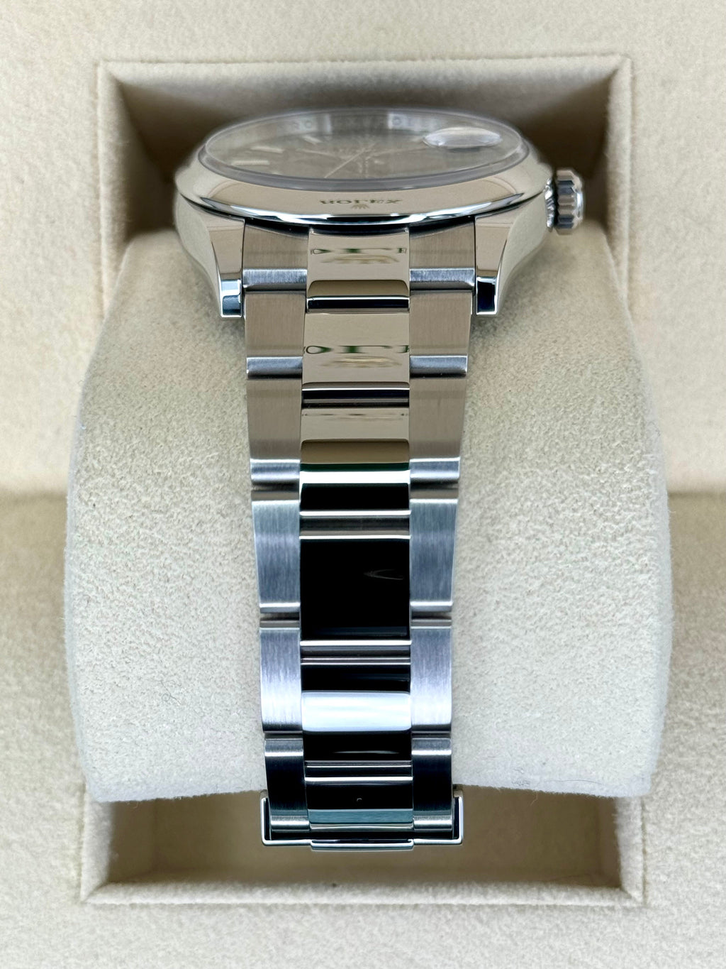 2022 Rolex Datejust 36mm 126200 Stainless Steel Oyster Black Dial