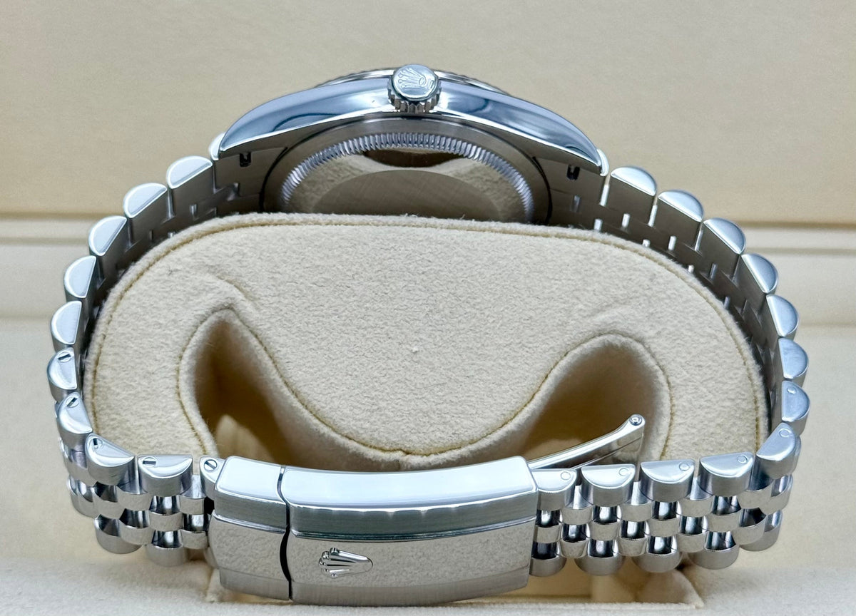 2020 Rolex Datejust 36mm 126234 Stainless Steel Jubilee Blue Dial