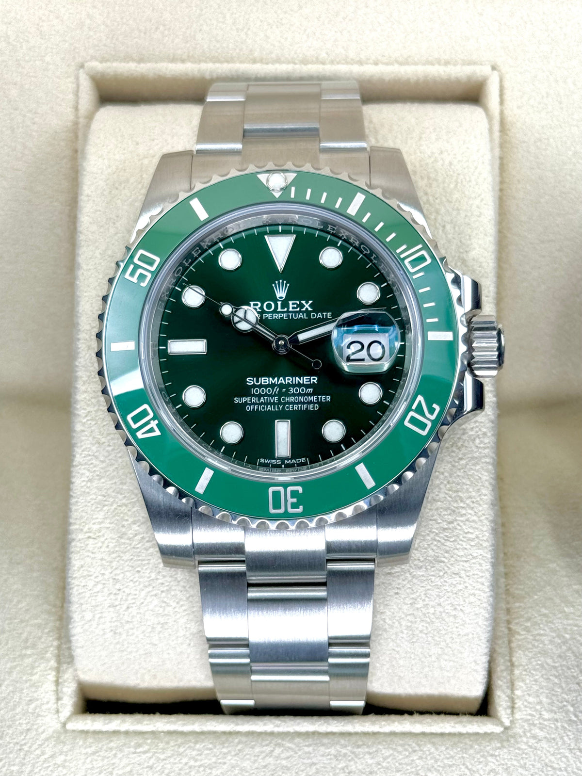 2019 Rolex Submariner "Hulk" 40mm 116610LV Green Dial