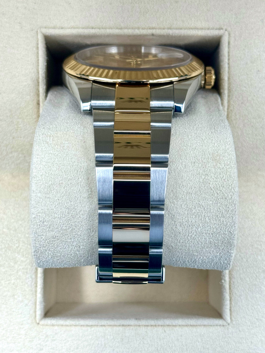 2017 Rolex Datejust 41mm 126333 Two-Tone Oyster Champagne Dial