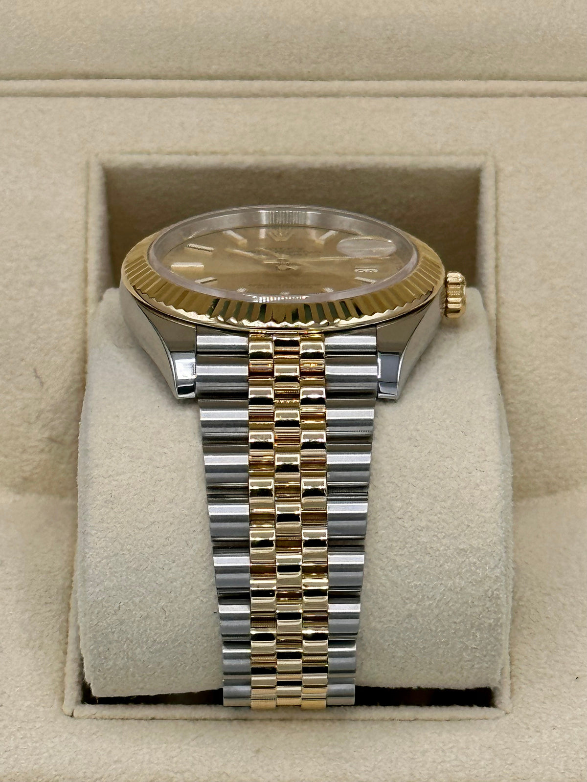 2021 Rolex Datejust 41mm 126333 Two-Tone Jubilee Champagne Stick Dial