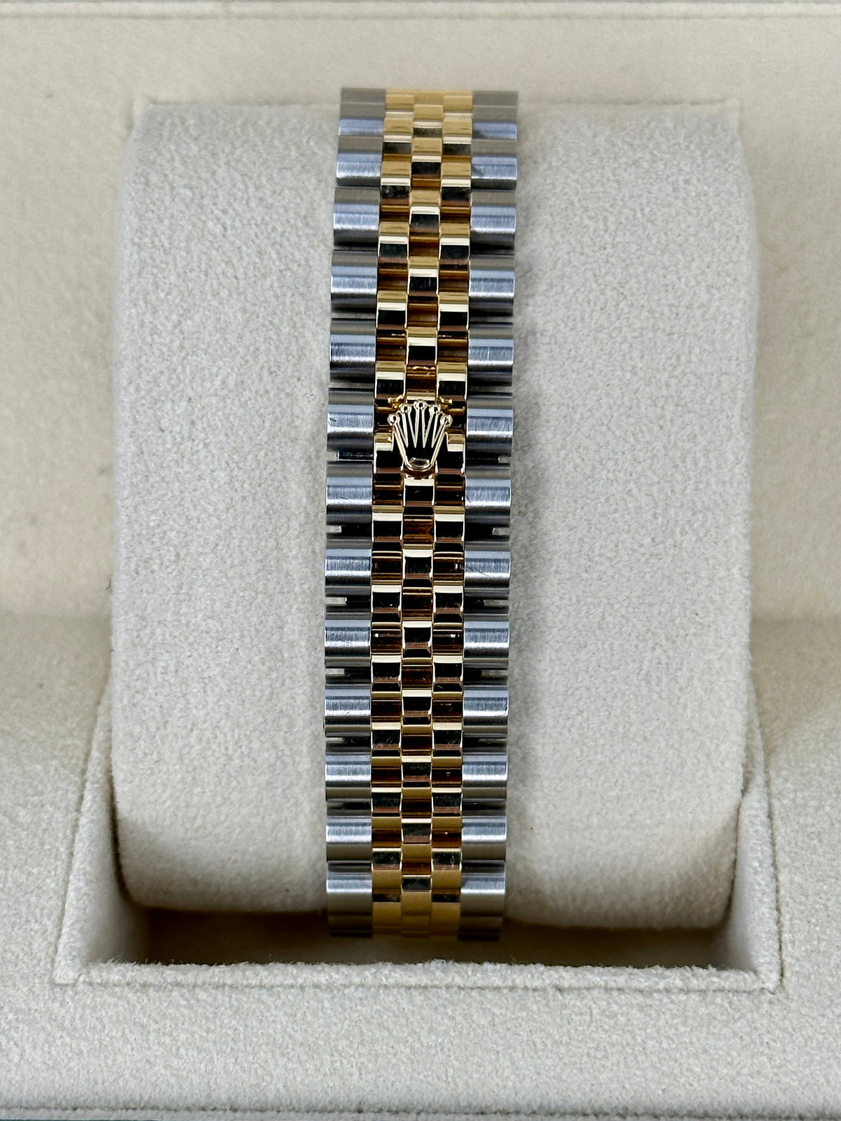 2023 Roles Datejust 31mm Two-Tone Jubilee Mother of Pearl Diamond Dial
