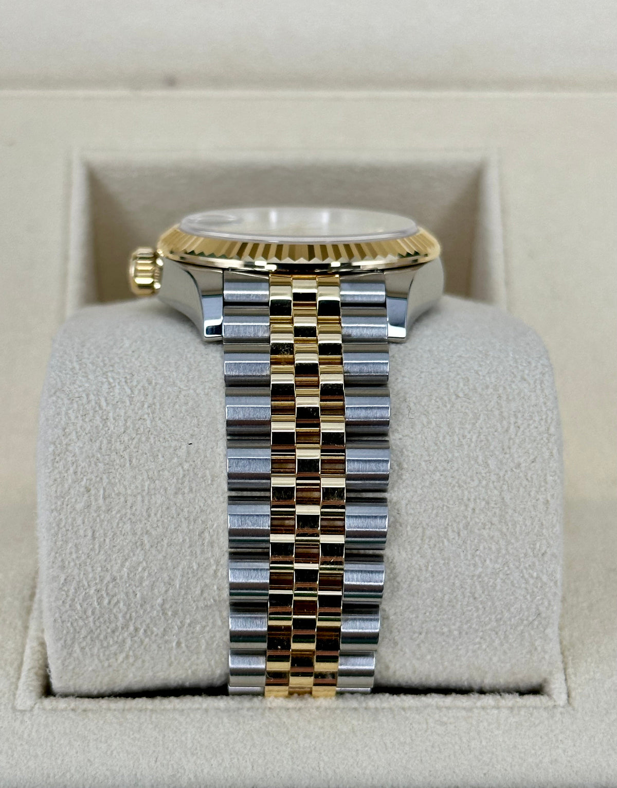 2023 Roles Datejust 31mm Two-Tone Jubilee Mother of Pearl Diamond Dial