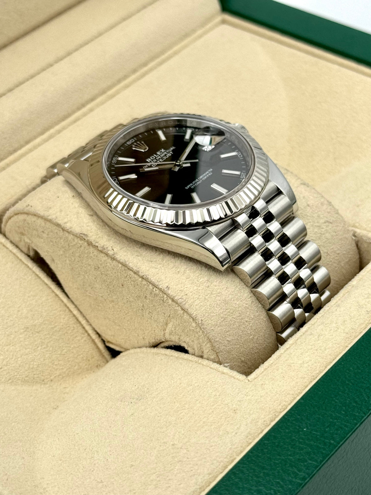 2019 Rolex Datejust 41mm 126334 Stainless Steel Jubilee Black Dial