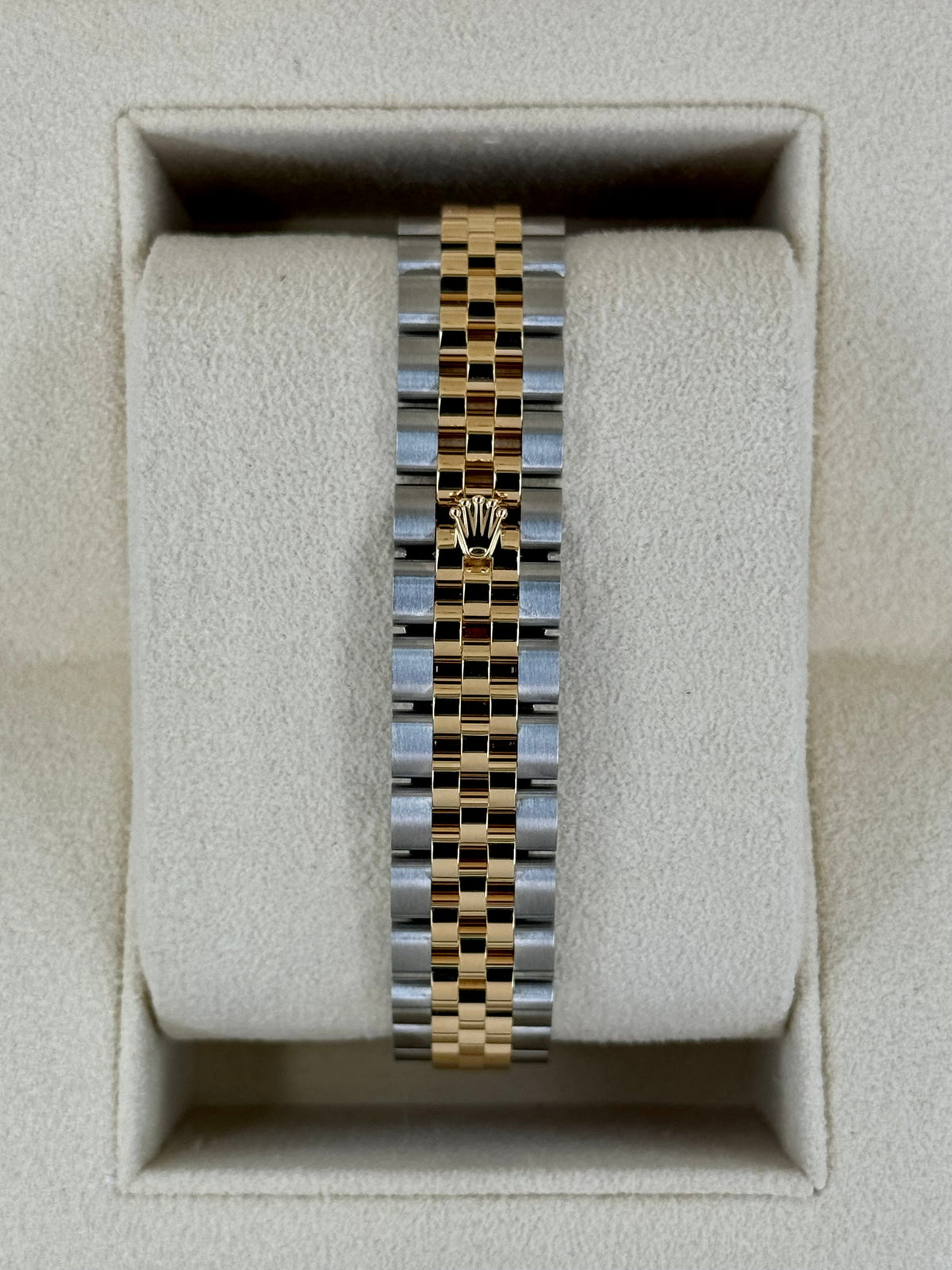 NEW 2024 Rolex Lady Datejust 28mm 279173 Jubilee Champagne Dial