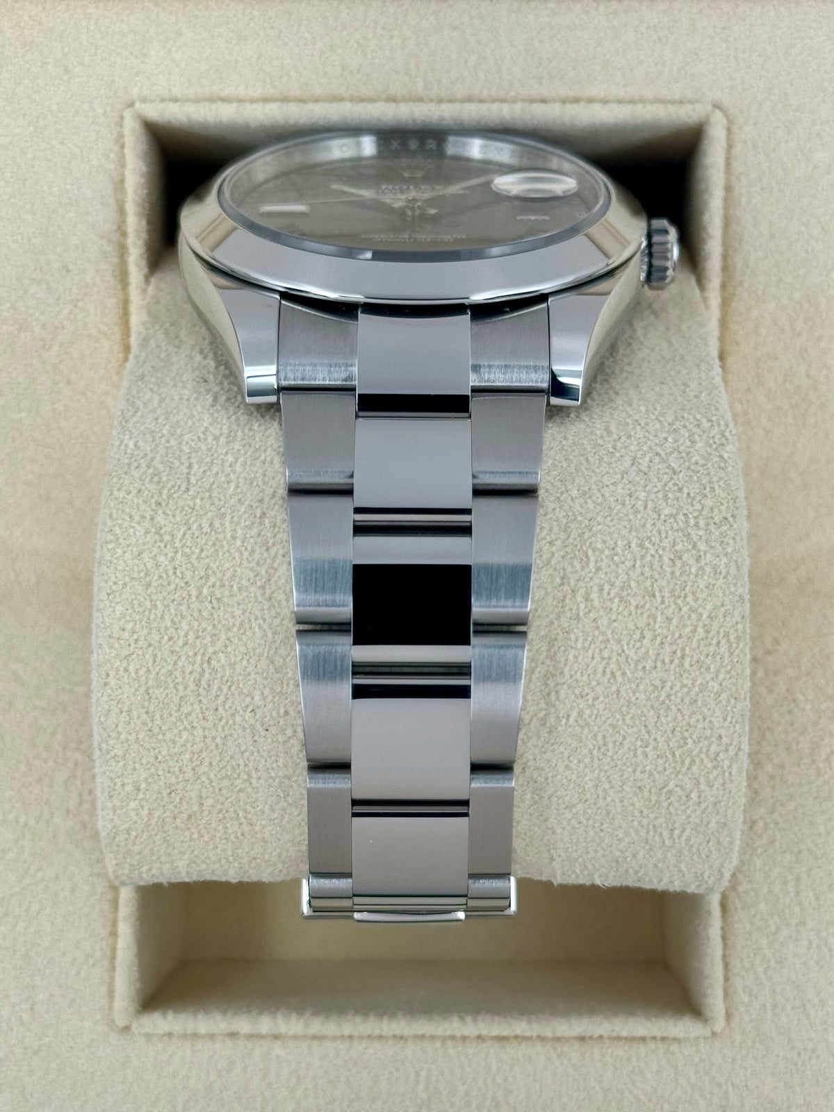 NEW 2025 Rolex Datejust 41mm 126300 Wimbledon Dial Oyster