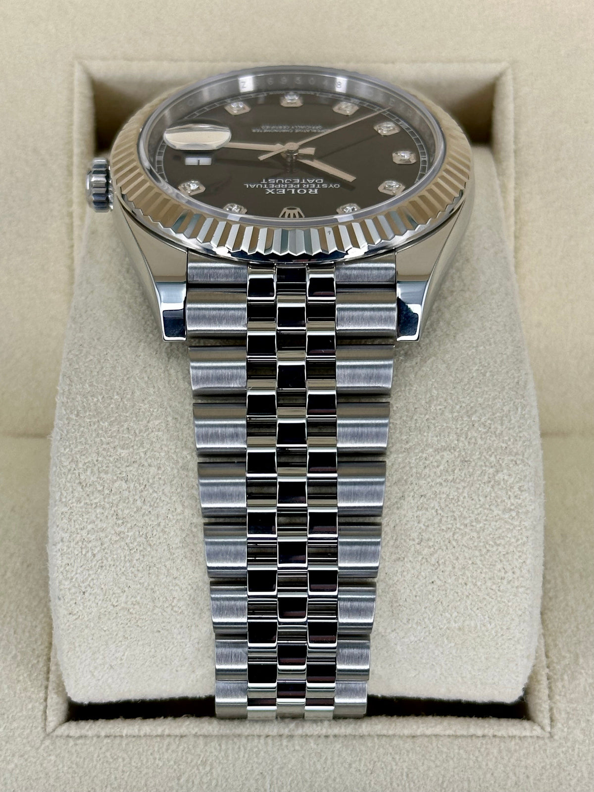 2021 Rolex Datejust 41mm 126334 Jubilee Black Diamond Dial