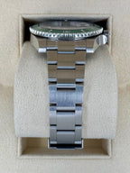 2017 Rolex Submariner "Hulk" 40mm 116610LV Green Dial