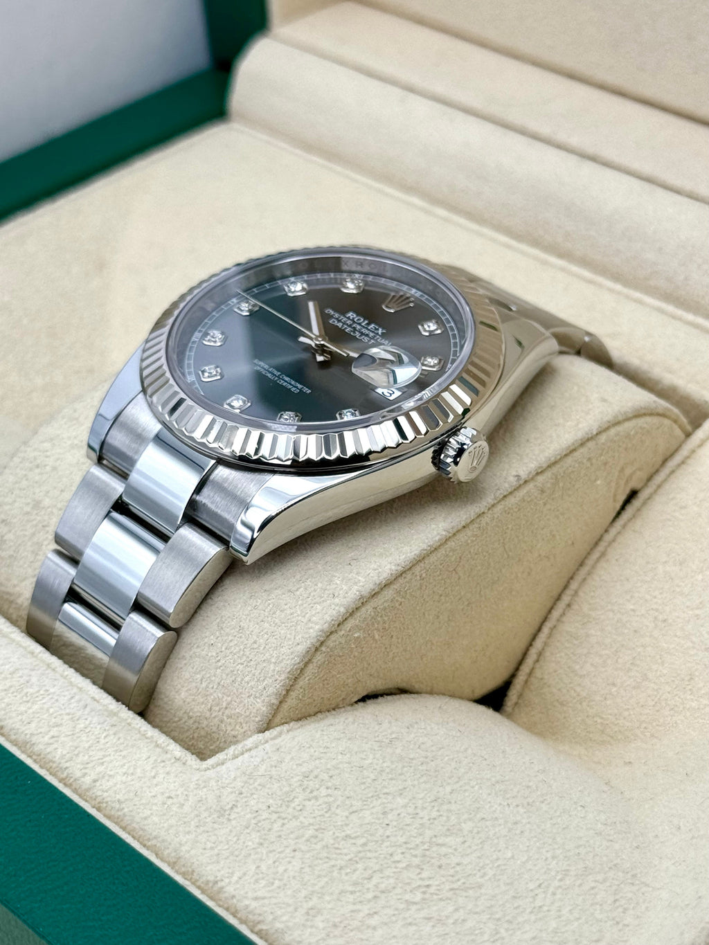 2021 Rolex Datejust 41mm Rhodium Diamond Dial 126334