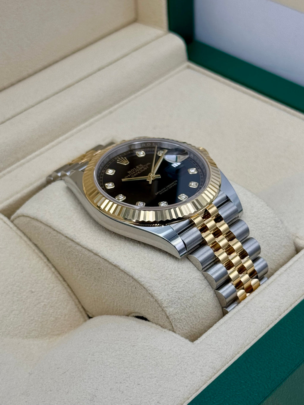 NEW 2025 Rolex Datejust 41mm 126333 Two-Tone Jubilee Black Diamond Dial