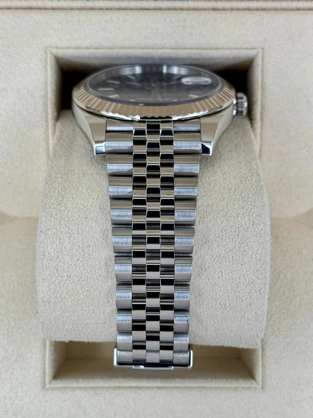2022 Rolex Datejust 41mm 126334 Stainless Steel Jubilee Blue Dial