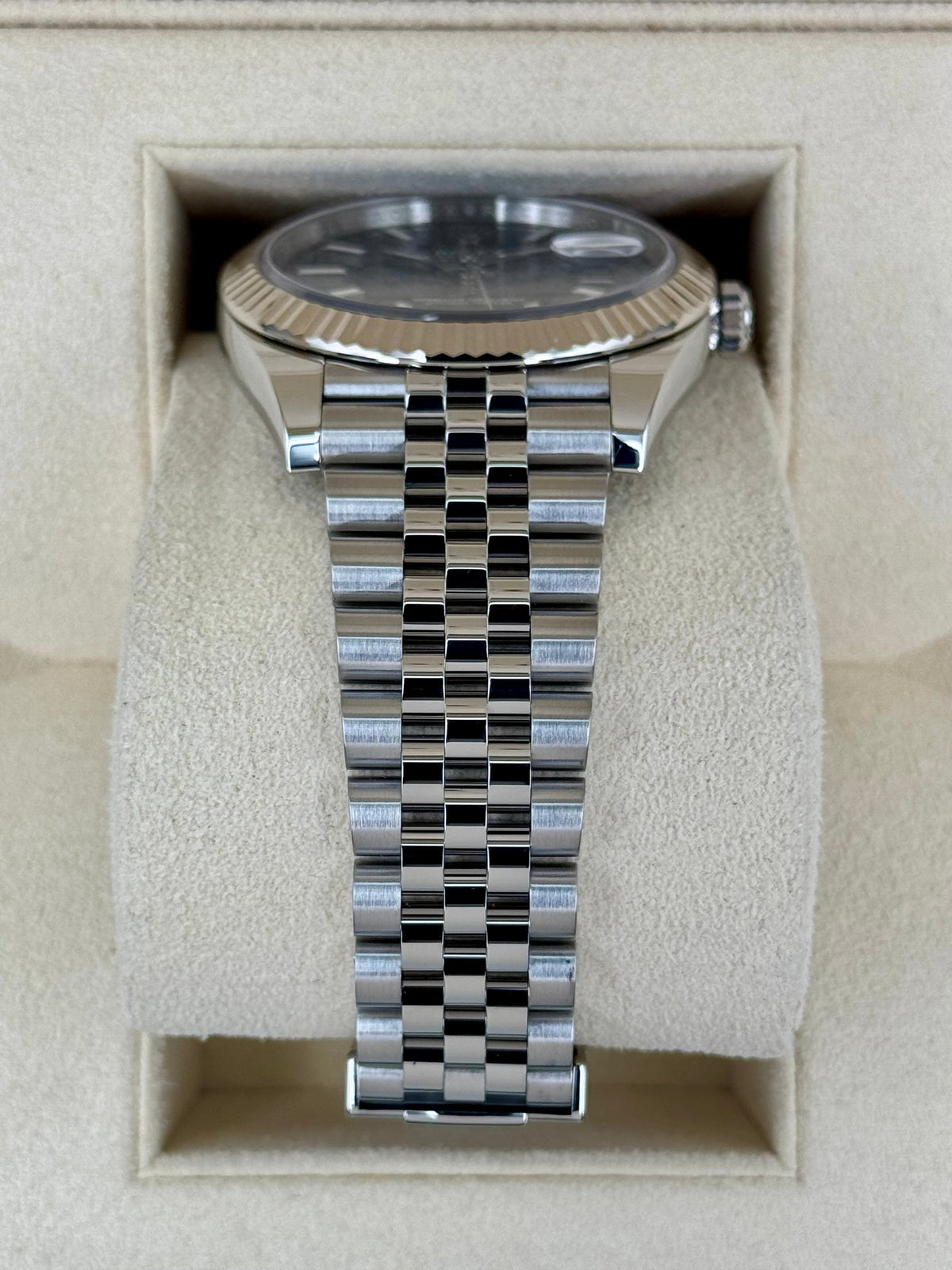2022 Rolex Datejust 41mm 126334 Stainless Steel Jubilee Blue Dial