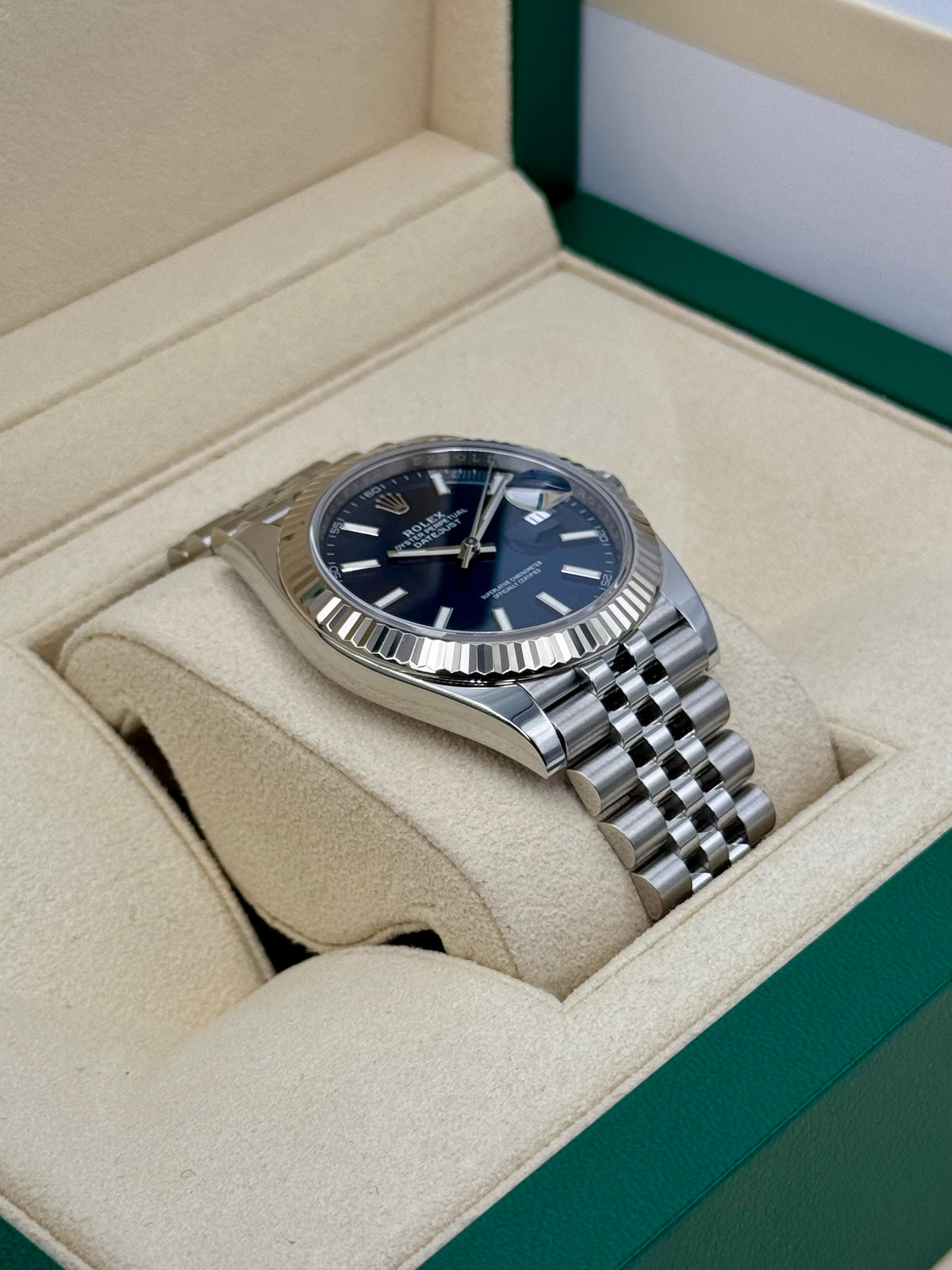2022 Rolex Datejust 41mm 126334 Stainless Steel Jubilee Blue Dial