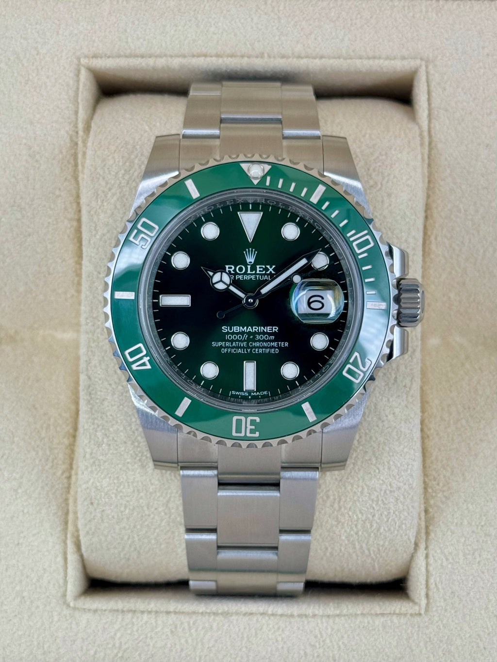 2017 Rolex Submariner "Hulk" 40mm 116610LV Green Dial