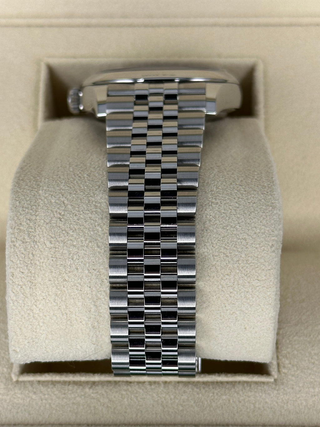 NEW 2025 Rolex Datejust 36mm 126200 Jubilee Blue Dial