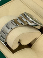 Rolex Submariner "Hulk" 40mm 116610LV Green Dial