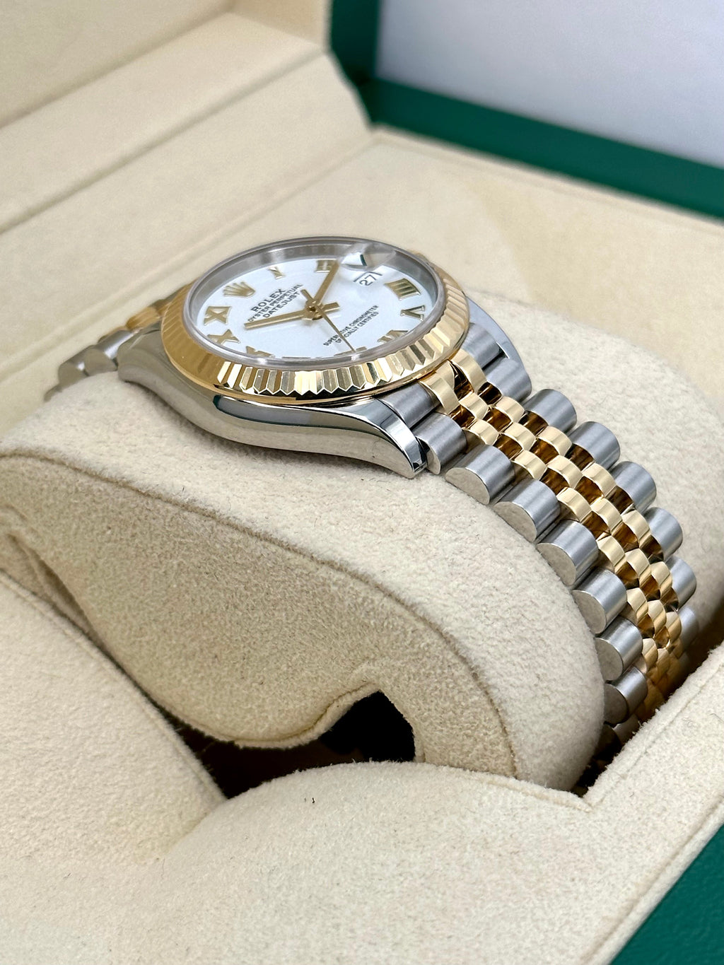 2022 Rolex Lady Datejust 31mm 278273 Jubilee White Roman Numeral Dial