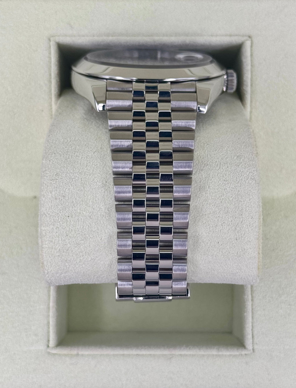 2018 Rolex Datejust 41mm 126300 Stainless Steel Jubilee Black Dial