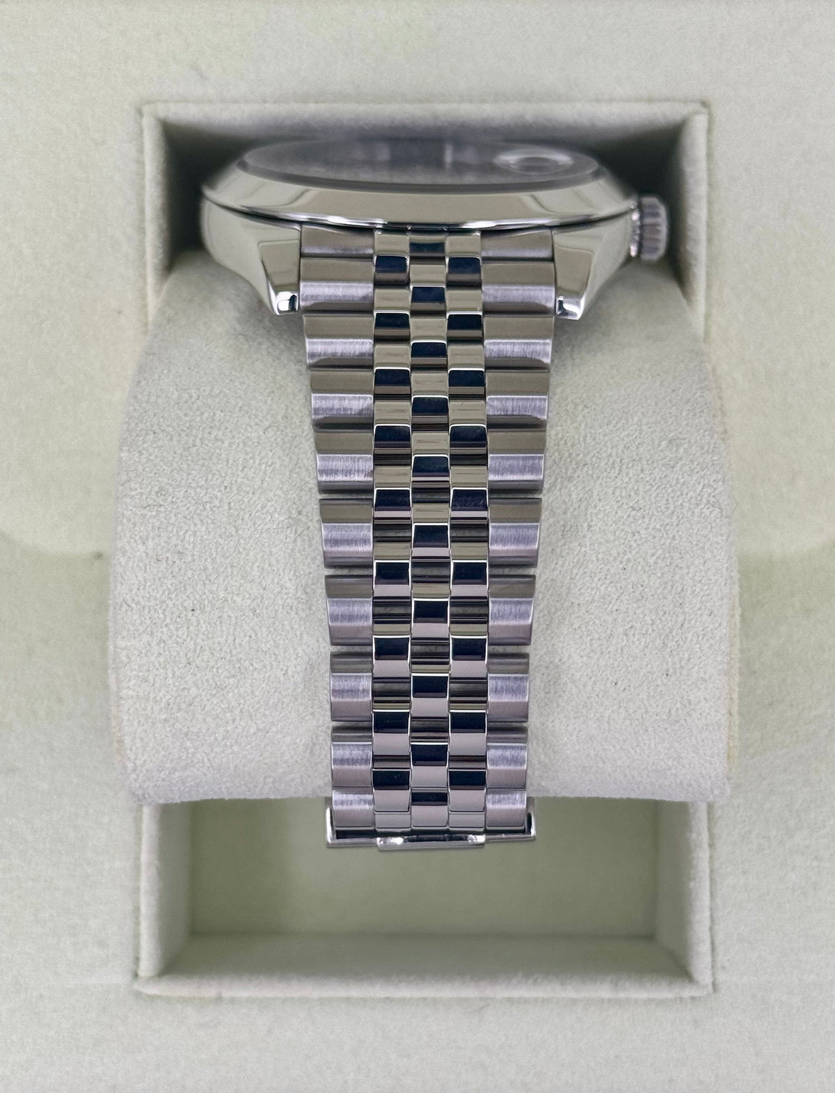 2018 Rolex Datejust 41mm 126300 Stainless Steel Jubilee Black Dial