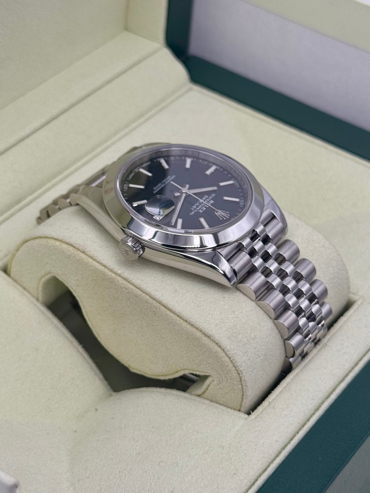 2018 Rolex Datejust 41mm 126300 Stainless Steel Jubilee Black Dial