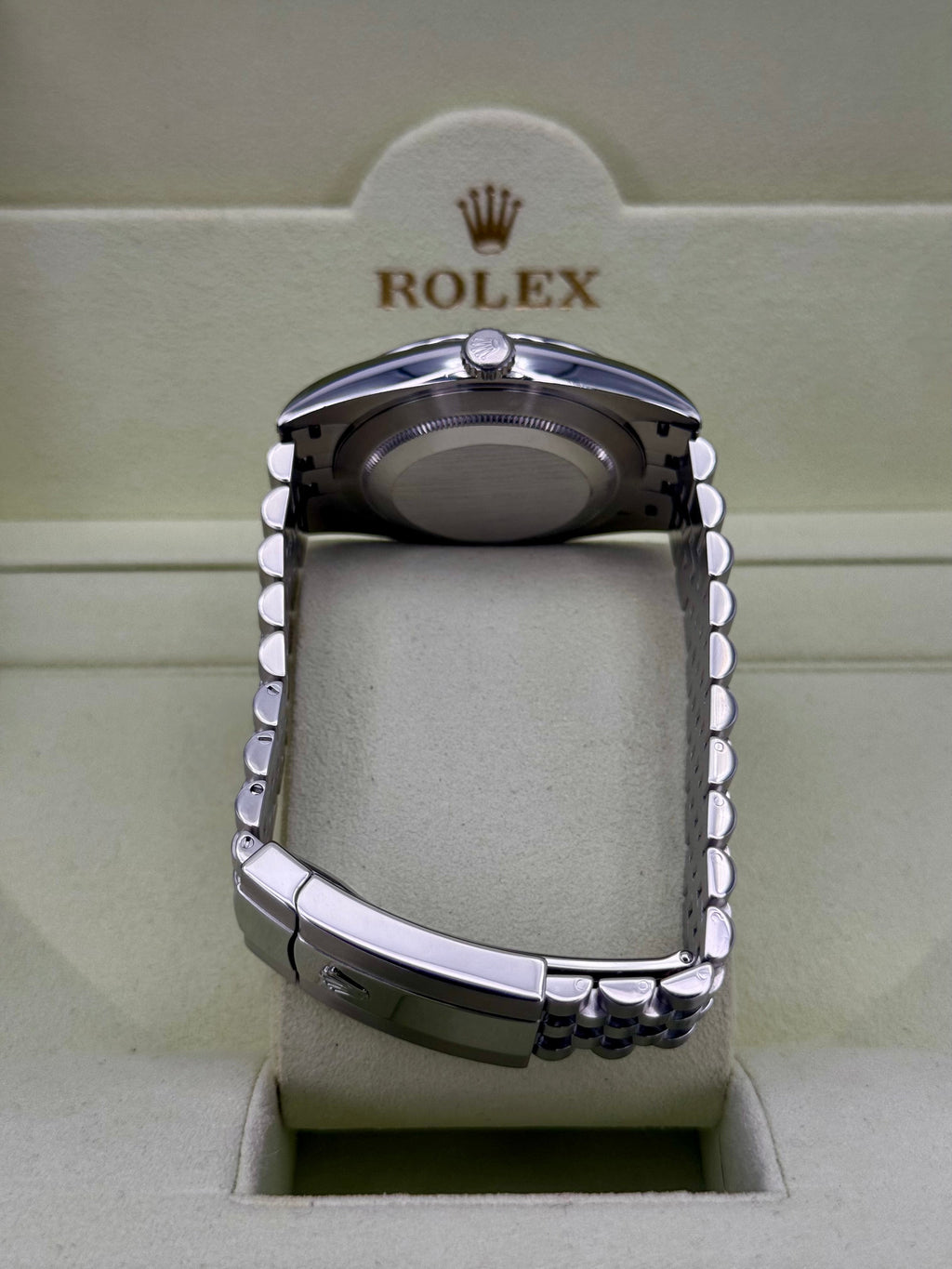 2018 Rolex Datejust 41mm 126300 Stainless Steel Jubilee Black Dial