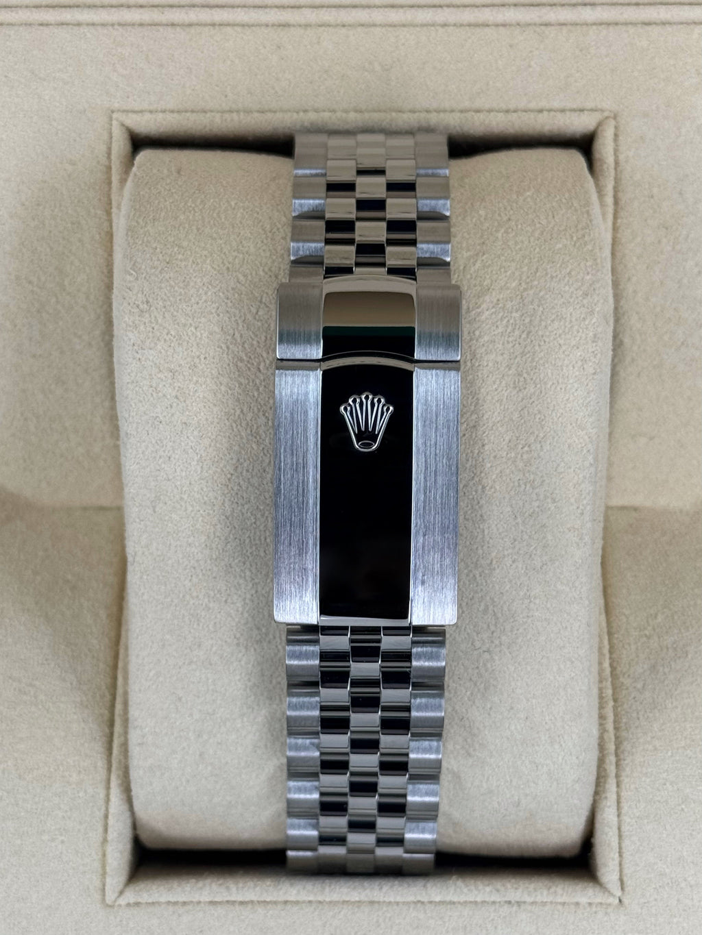 2017 Datejust 41mm 126334 Stainless Steel Jubilee Rhodium Diamond Dial