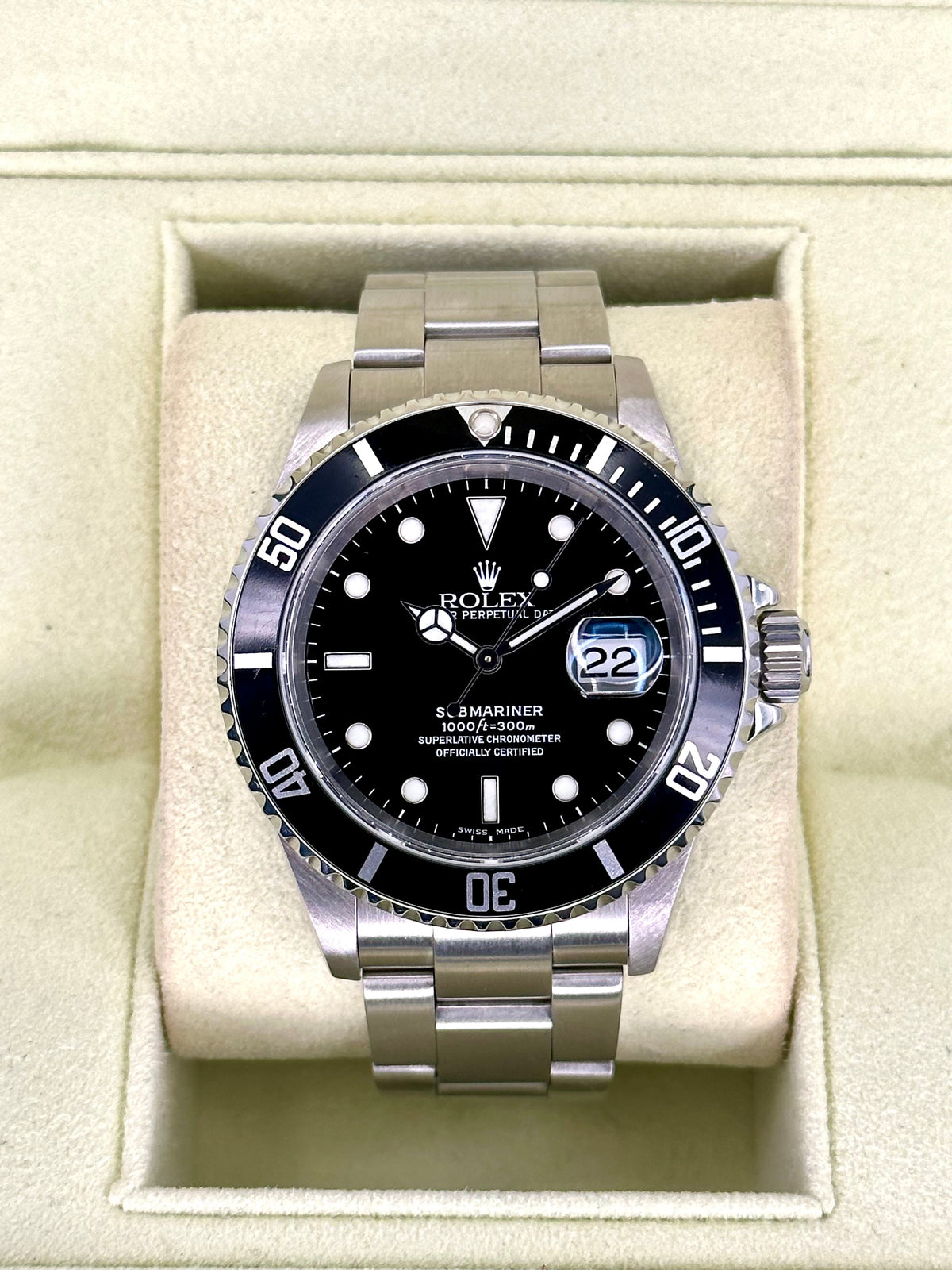2002 Rolex Submariner Date 40mm 16610 Stainless Steel Black Dial