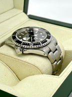 2002 Rolex Submariner Date 40mm 16610 Stainless Steel Black Dial