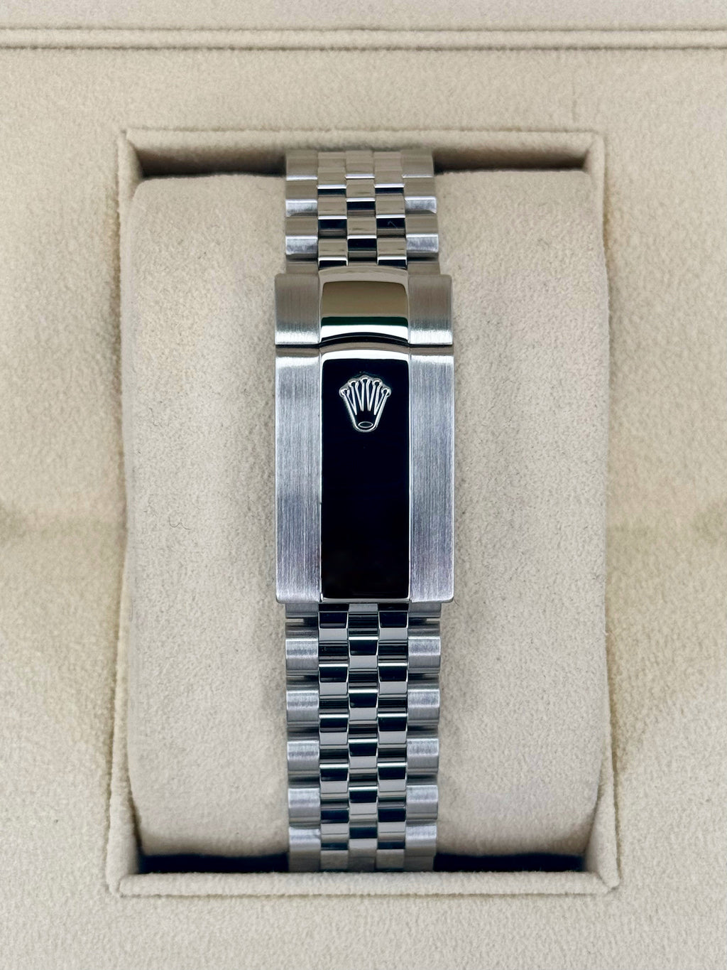 2020 Rolex Datejust 41mm 126334 Stainless Steel Jubilee Wimbledon Dial