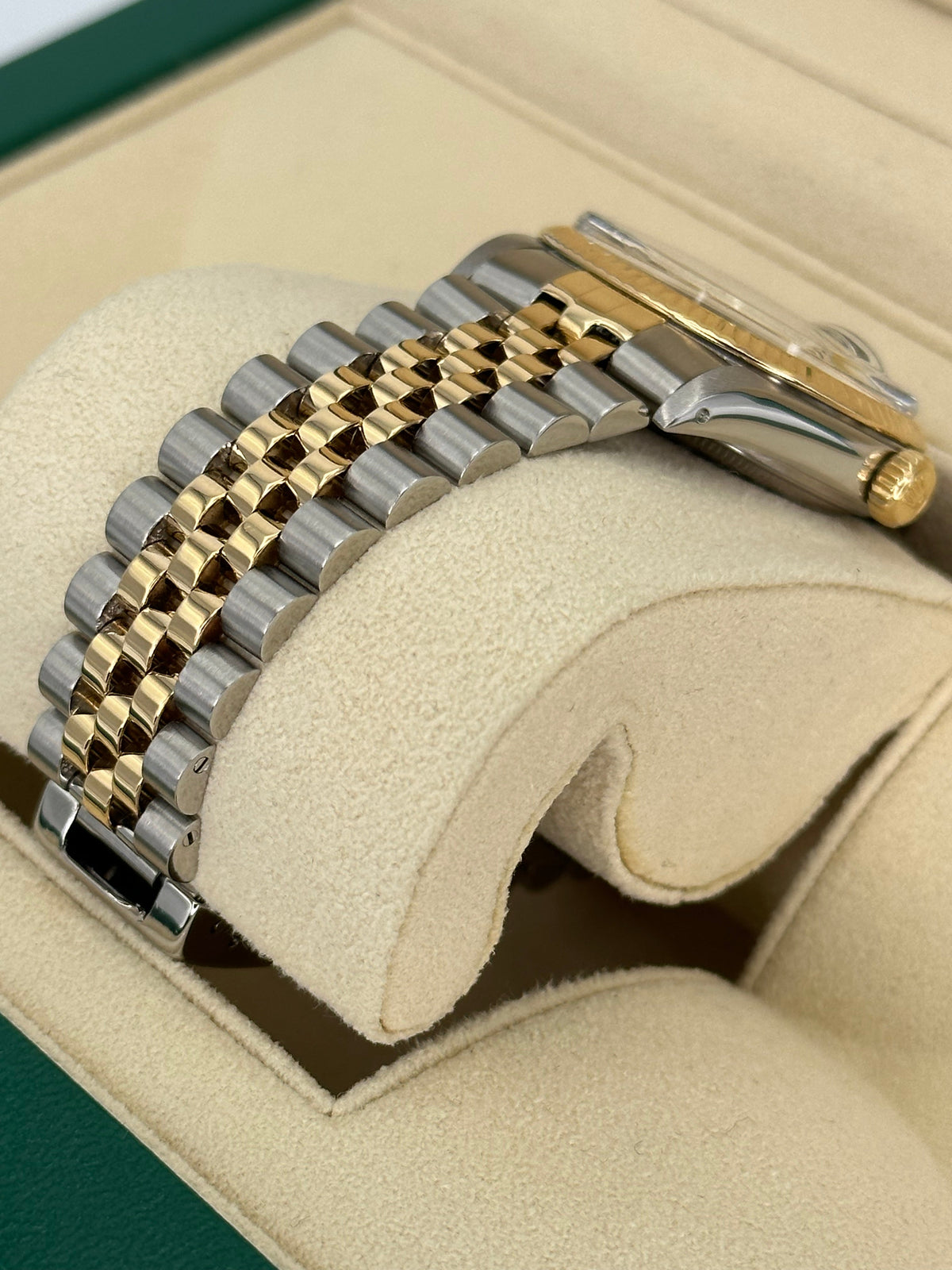 1987 Rolex Datejust 36mm 16013 Champagne Dial