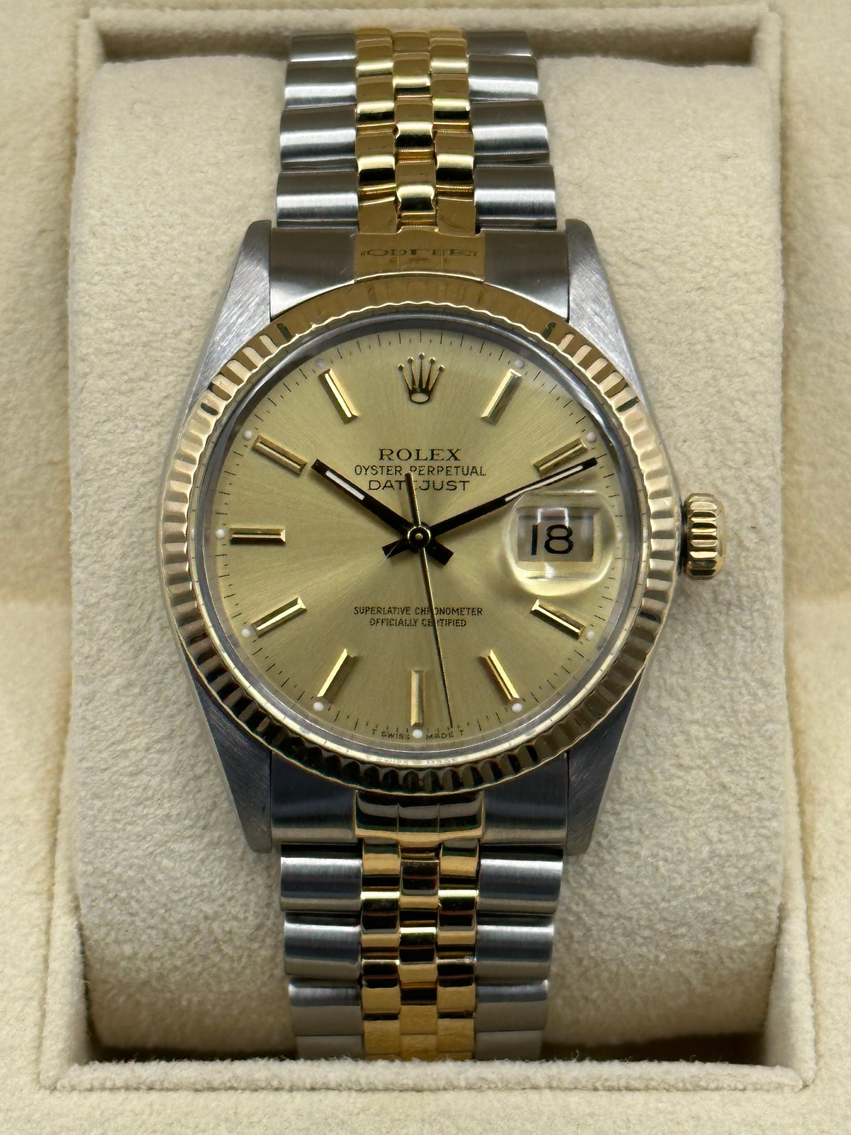 1987 Rolex Datejust 36mm 16013 Champagne Dial