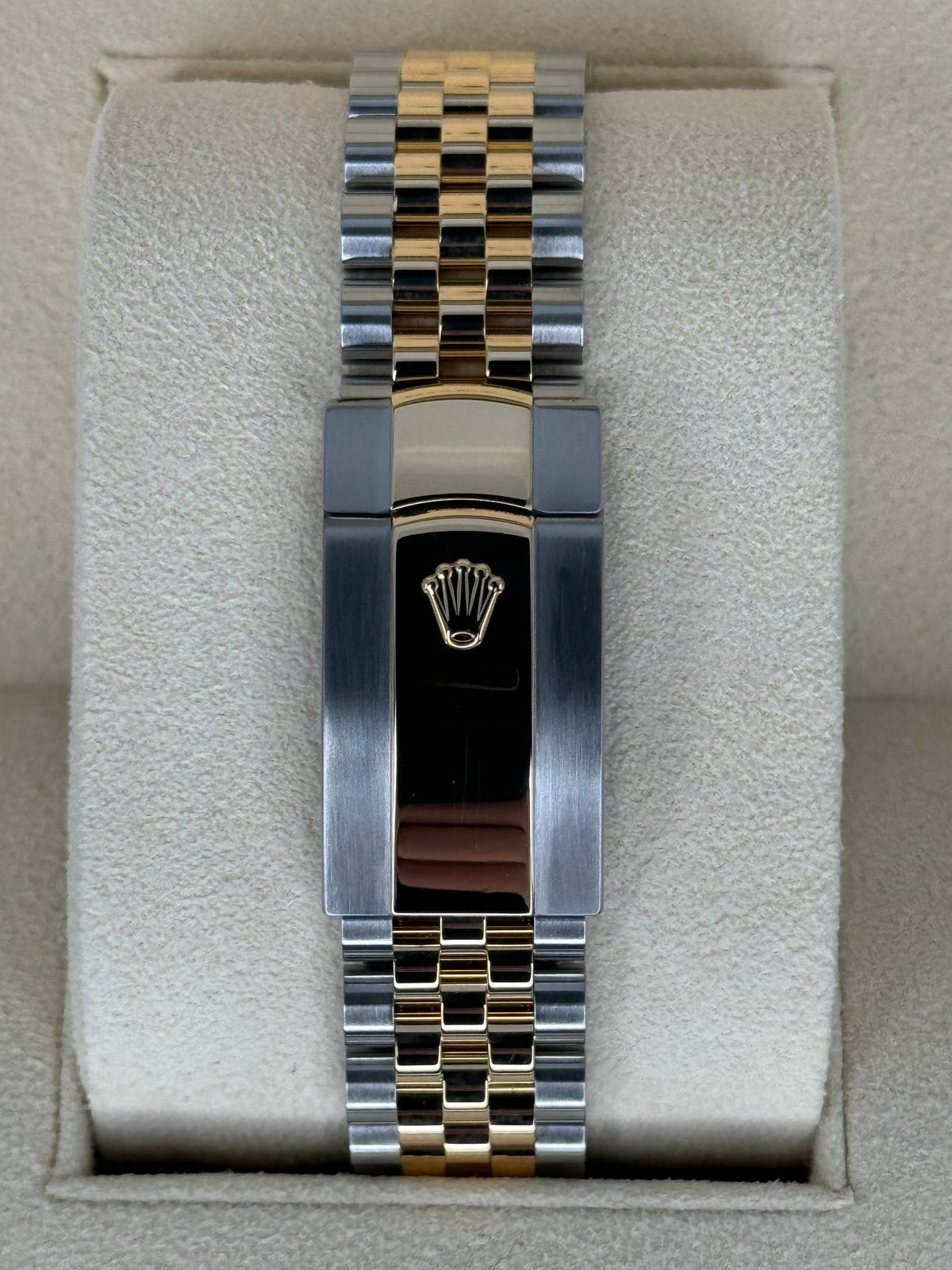 2019 Rolex Datejust 36mm 126233 Two-Tone Jubilee Champagne Dial