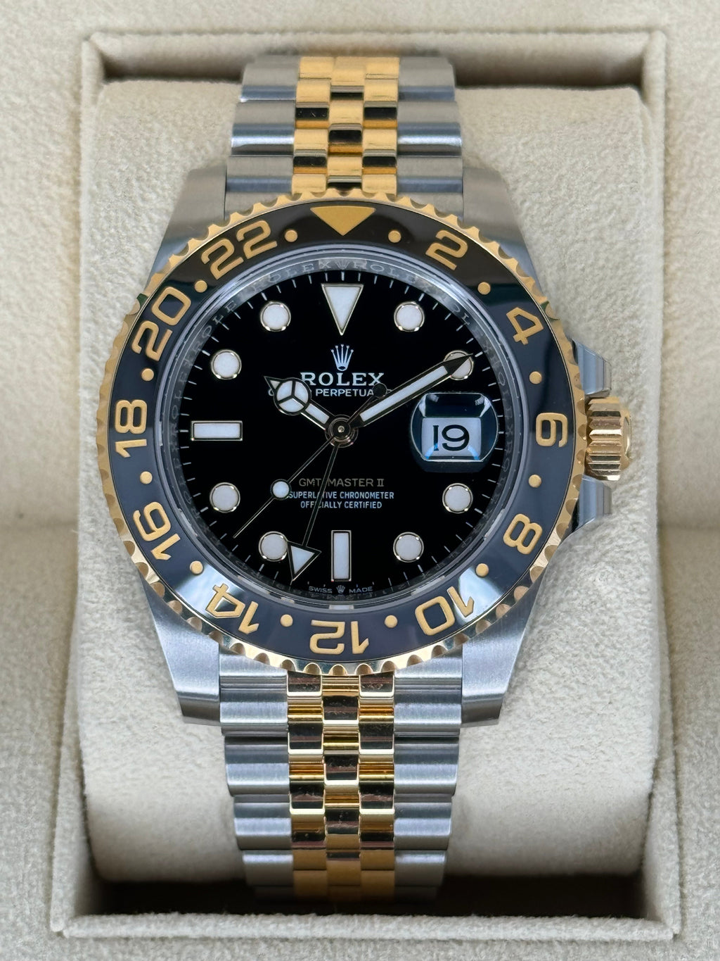 NEW 2023 Rolex GMT-Master II 40mm 126713GRNR Two-Tone Jubilee