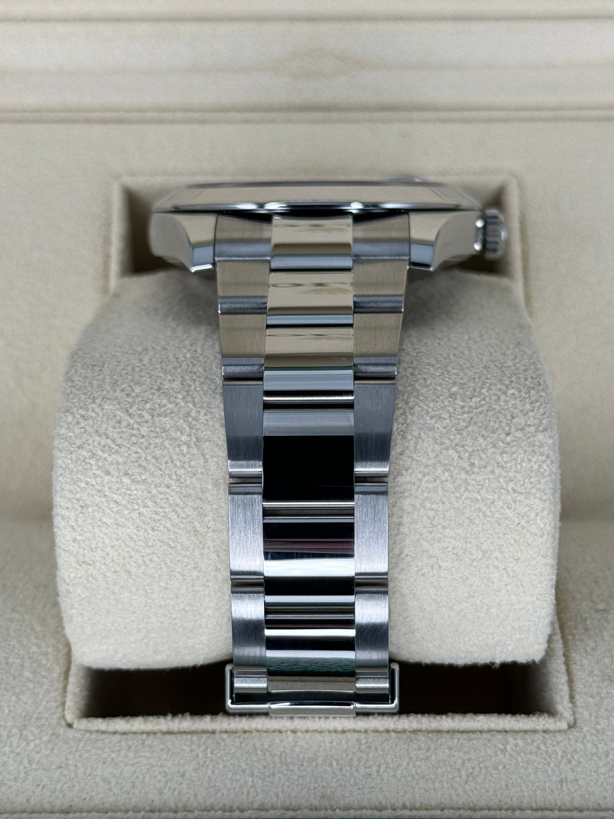 2021 Rolex Datejust 41mm 126300 Oyster Blue Roman Numeral Dial