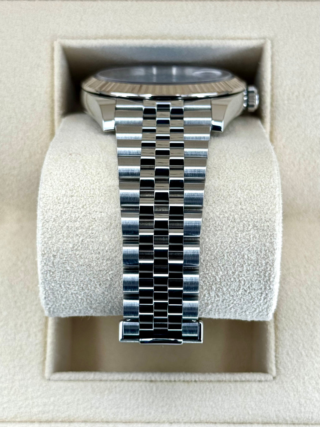 2022 Rolex Datejust 41mm 126334 Stainless Steel Jubilee Blue Dial