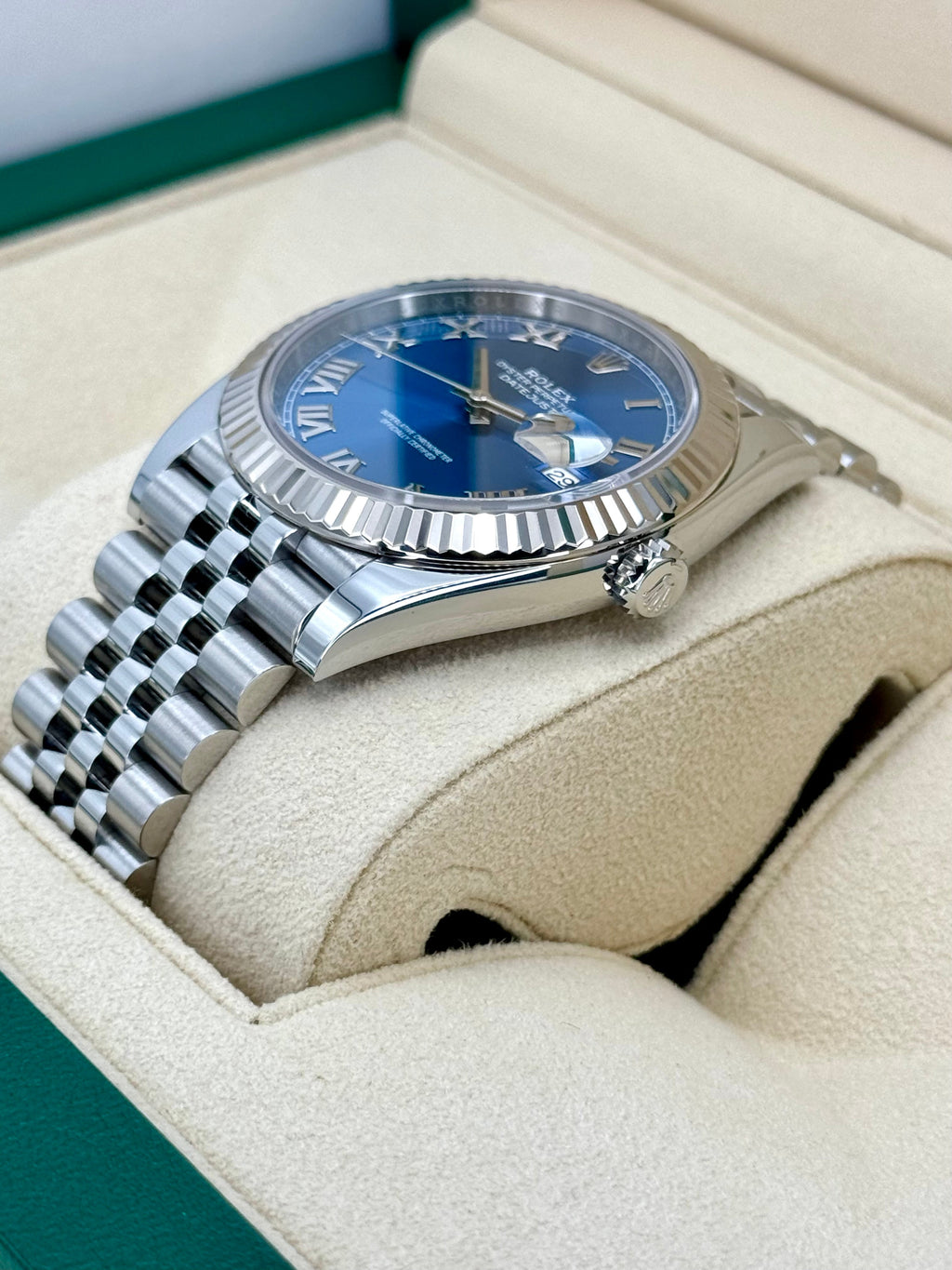 2022 Rolex Datejust 41mm 126334 Stainless Steel Jubilee Blue Dial